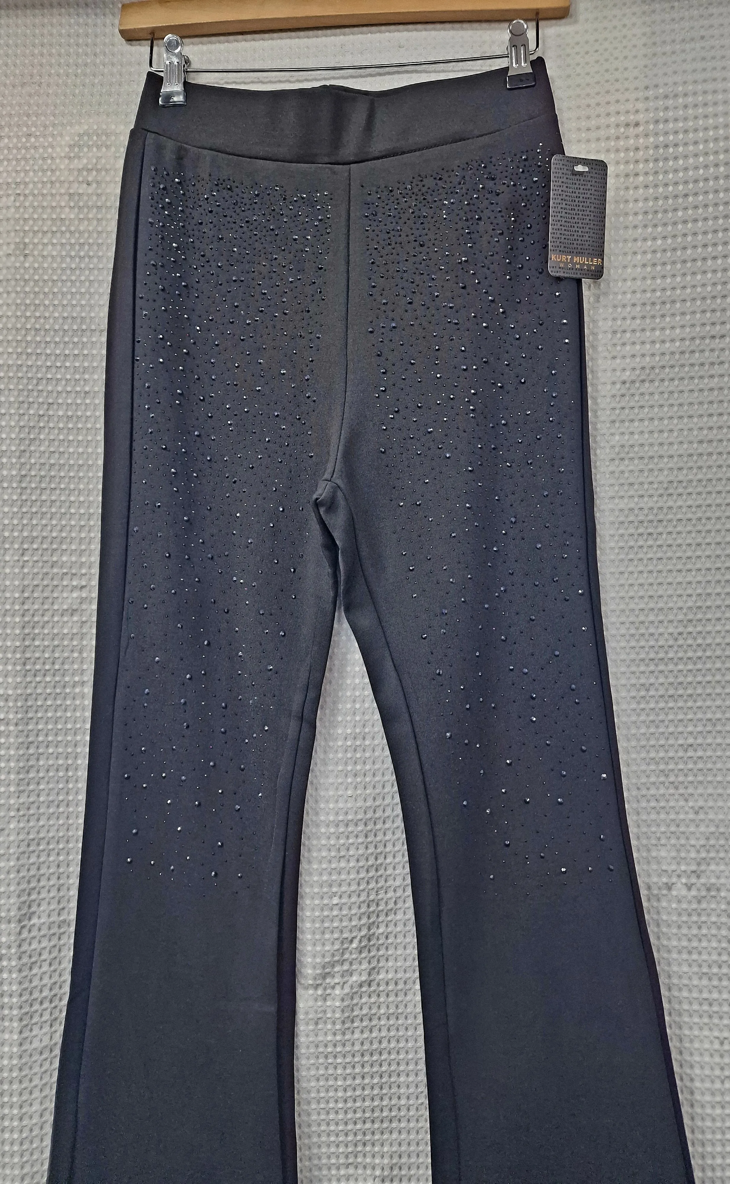 (4P.PACK) Half Sequin Bootcut Stretch Black Trousers