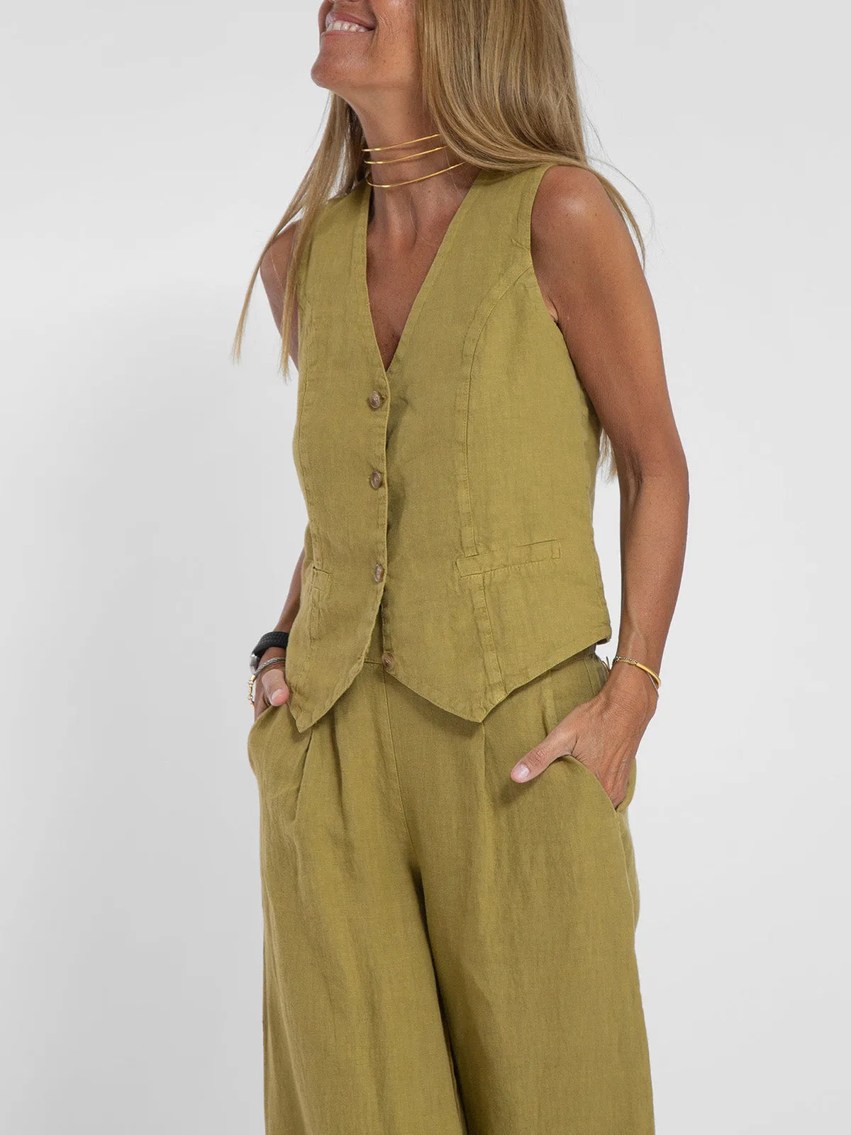 Aira - Buttoned Vest and Wide-Leg Trousers Set