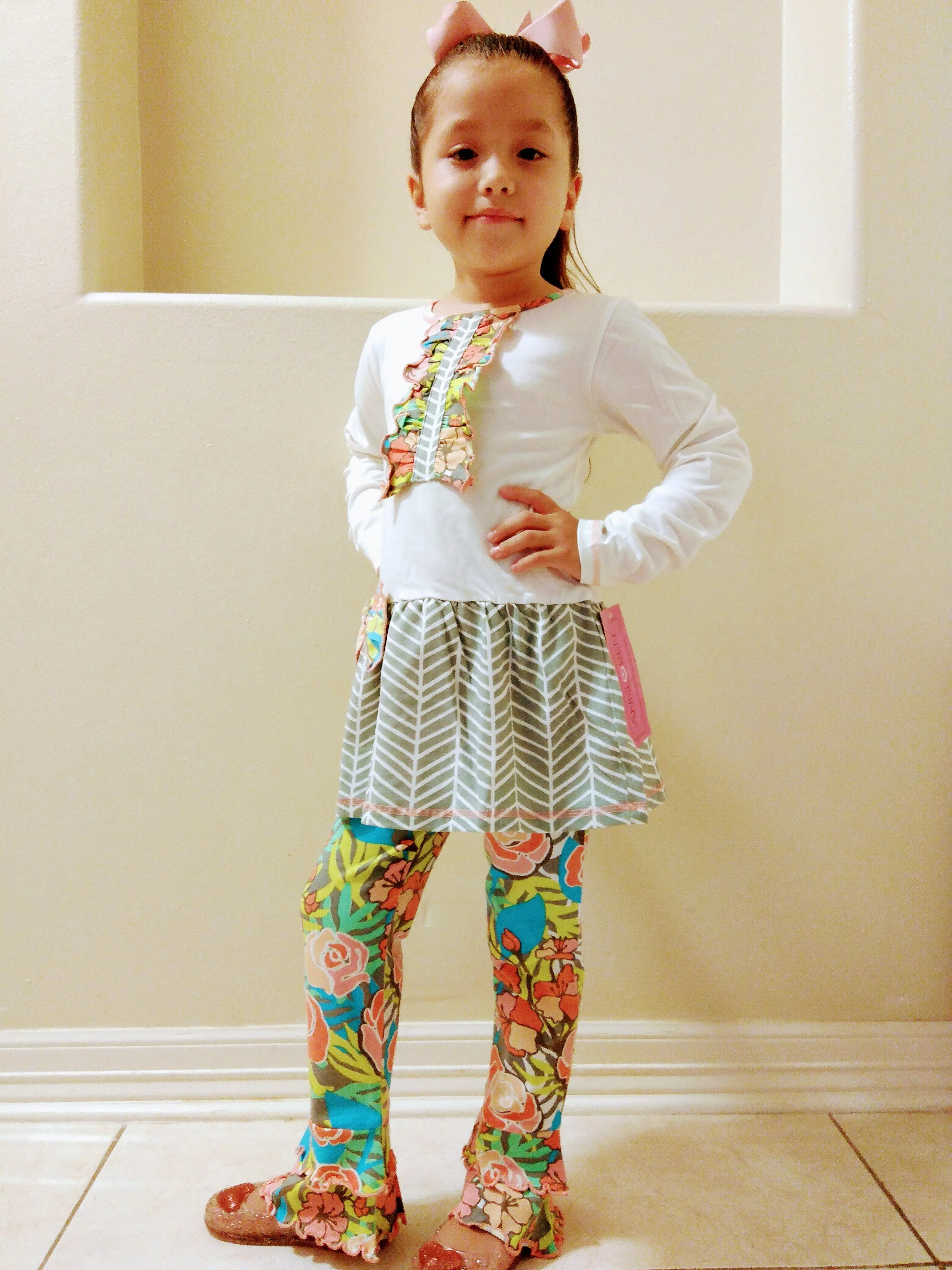 AnnLoren Girls Herringbone Floral Tuxedo Bow Tunic & Pants Clothing Outfit Set sz 2/3T-9/10