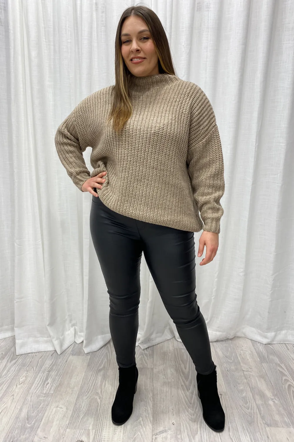 Arna Knit