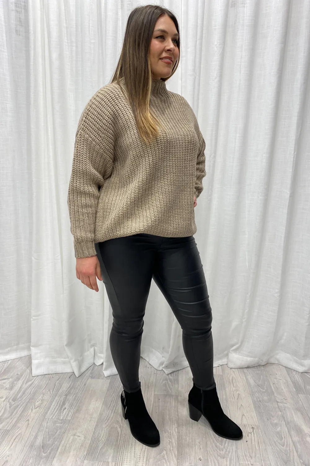 Arna Knit