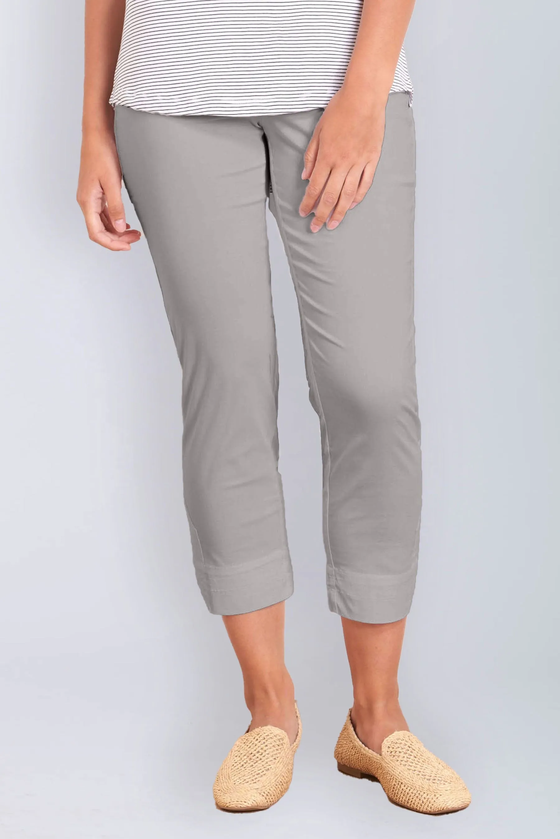 Foil FO6968 Light Khaki Signature 7/8 Crop Trousers