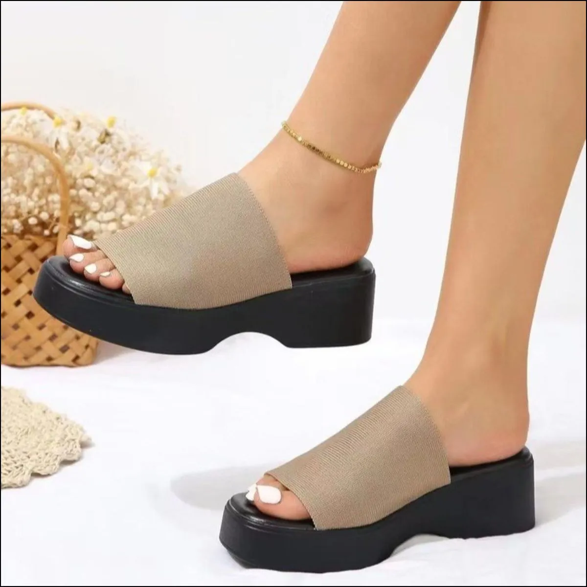 Genesis Platform Sandals | Multiple Colors