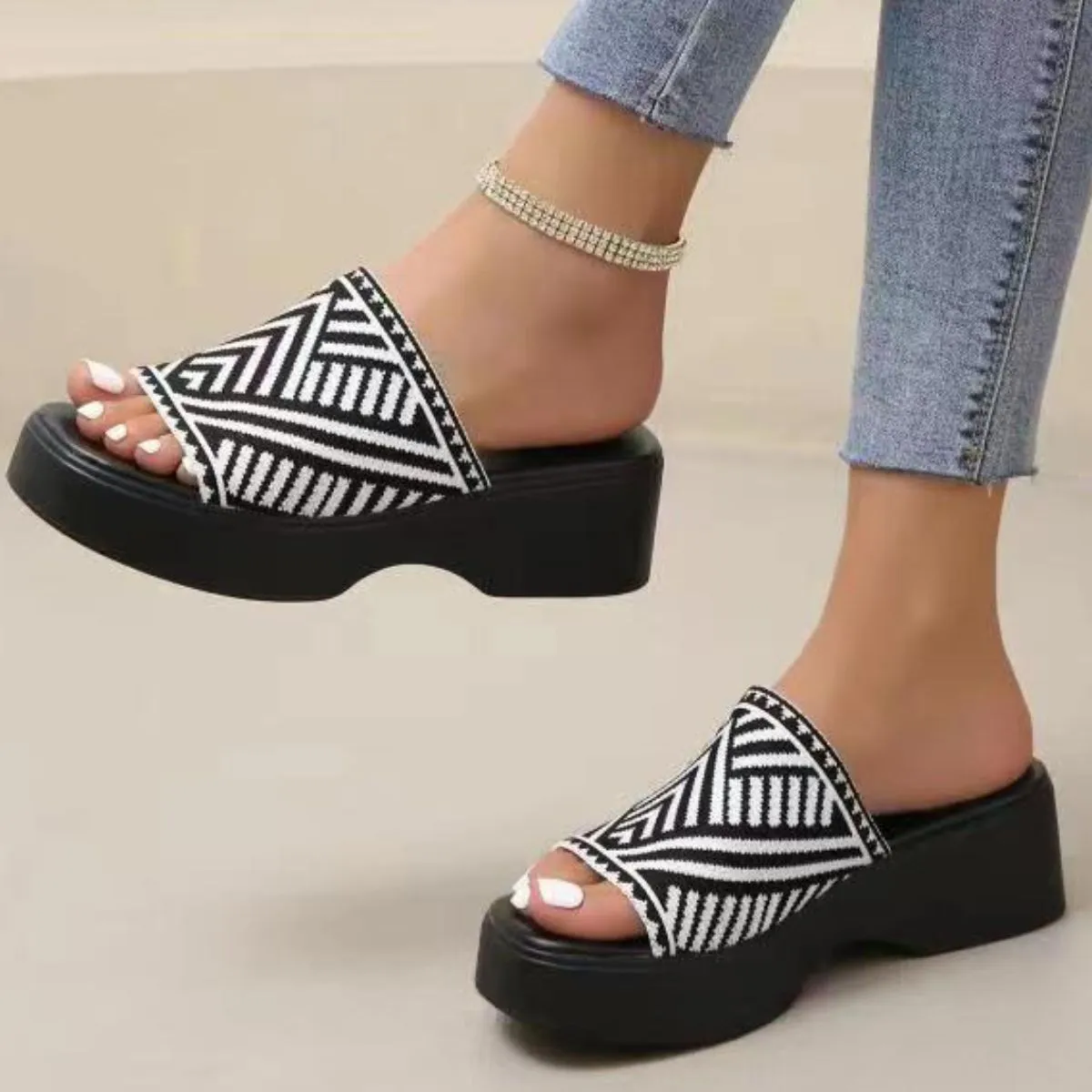 Genesis Platform Sandals | Multiple Colors