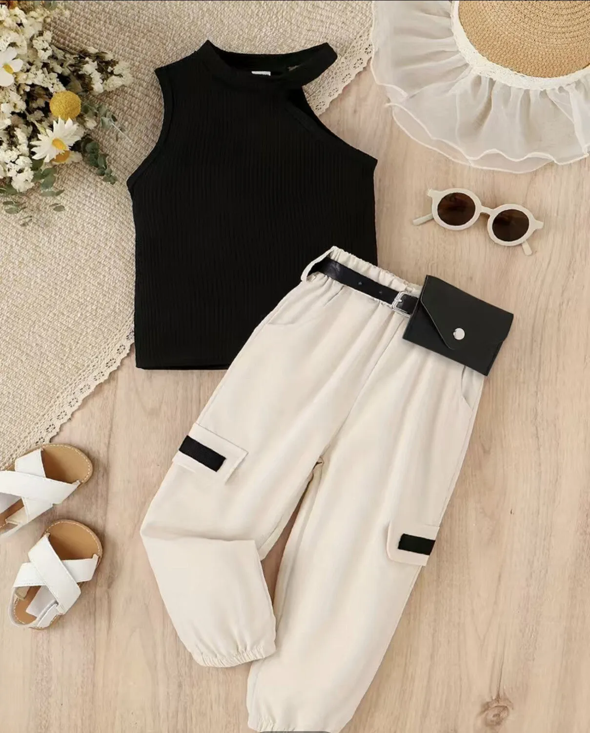 Girls Cut Out Tank Top & Detail Pants
