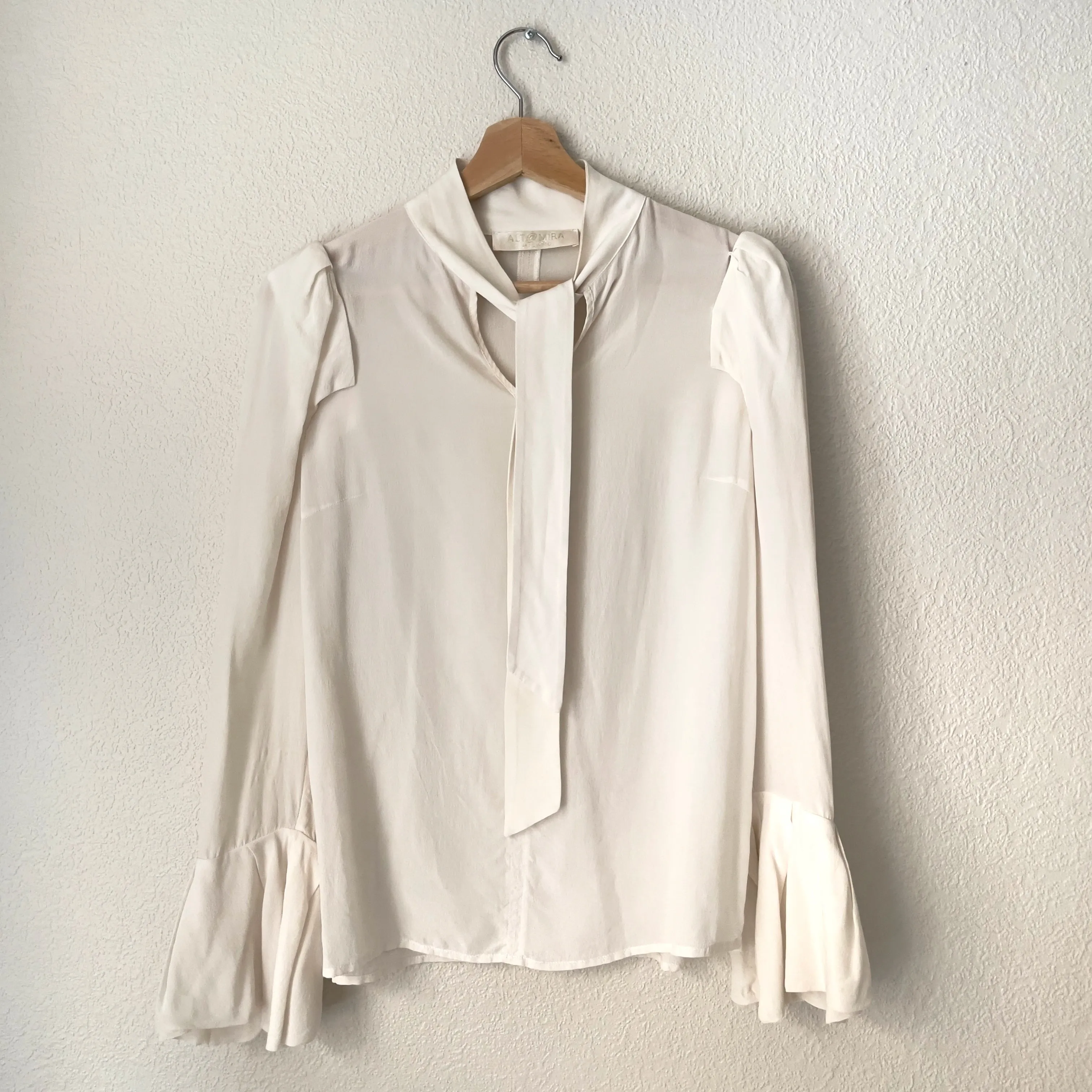 Italian Tie Neck Silk Blouse