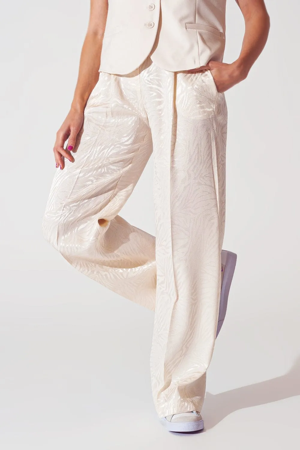 Loose Fit Zebra Print Pants In White