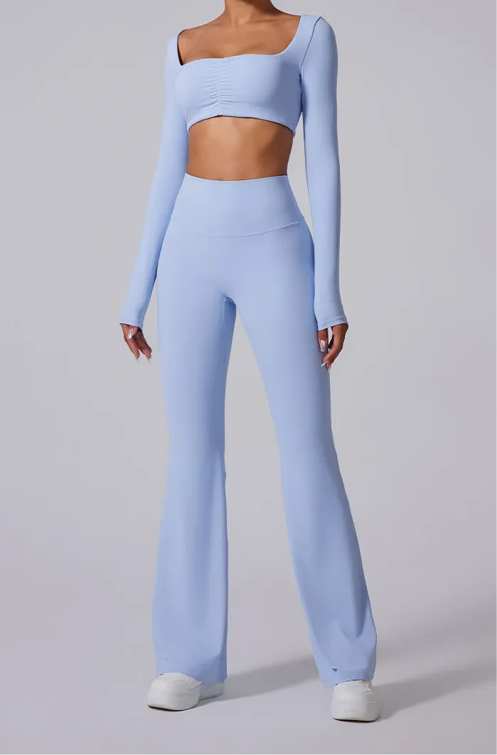 Mia Flare Fit