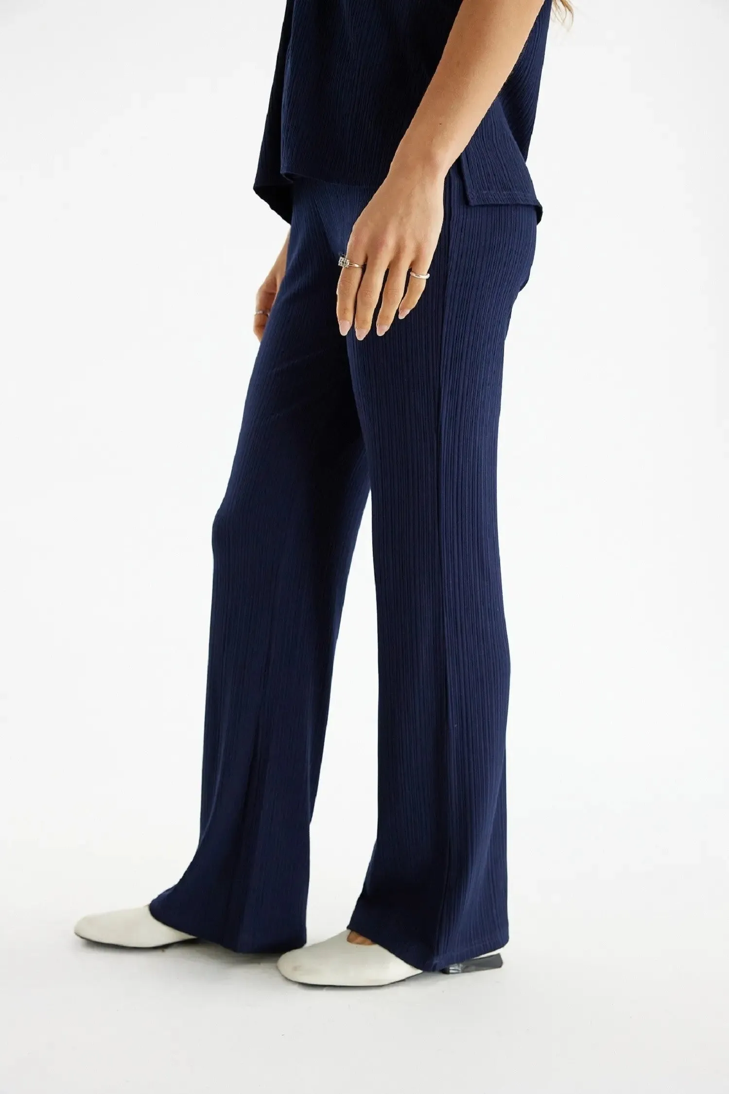 Mod Ref Gwyn Pants  High-Rise, Ribbed Knit & Effortlessly Stylish