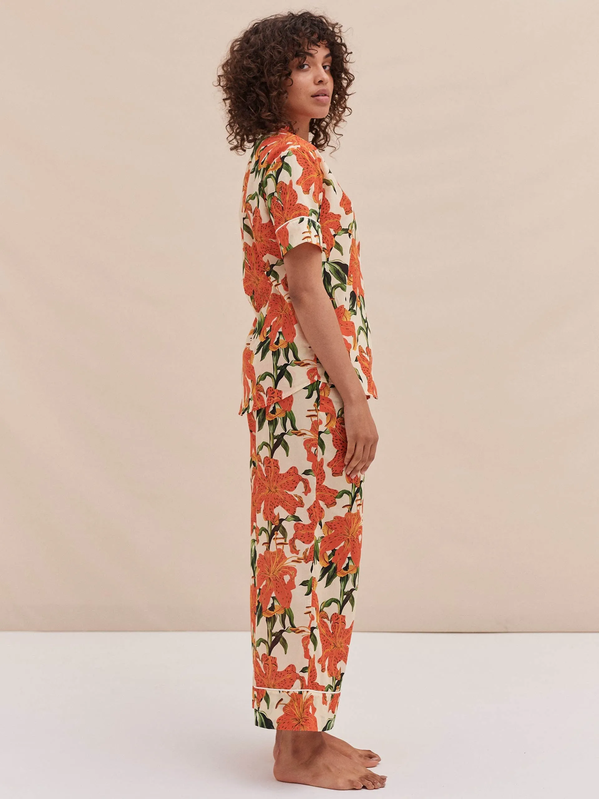 Short sleeve and wide leg trouser set lilium orange cream