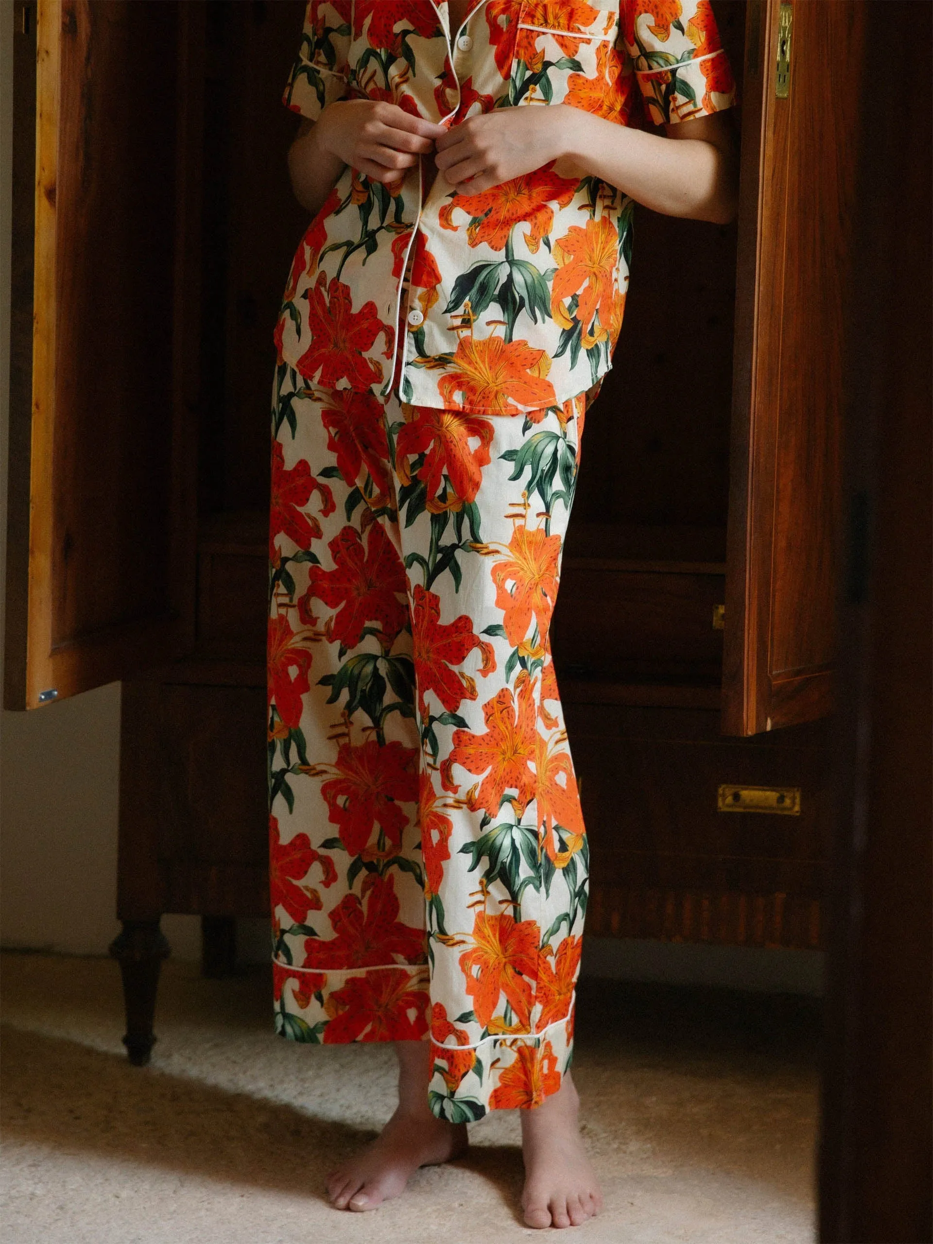 Short sleeve and wide leg trouser set lilium orange cream