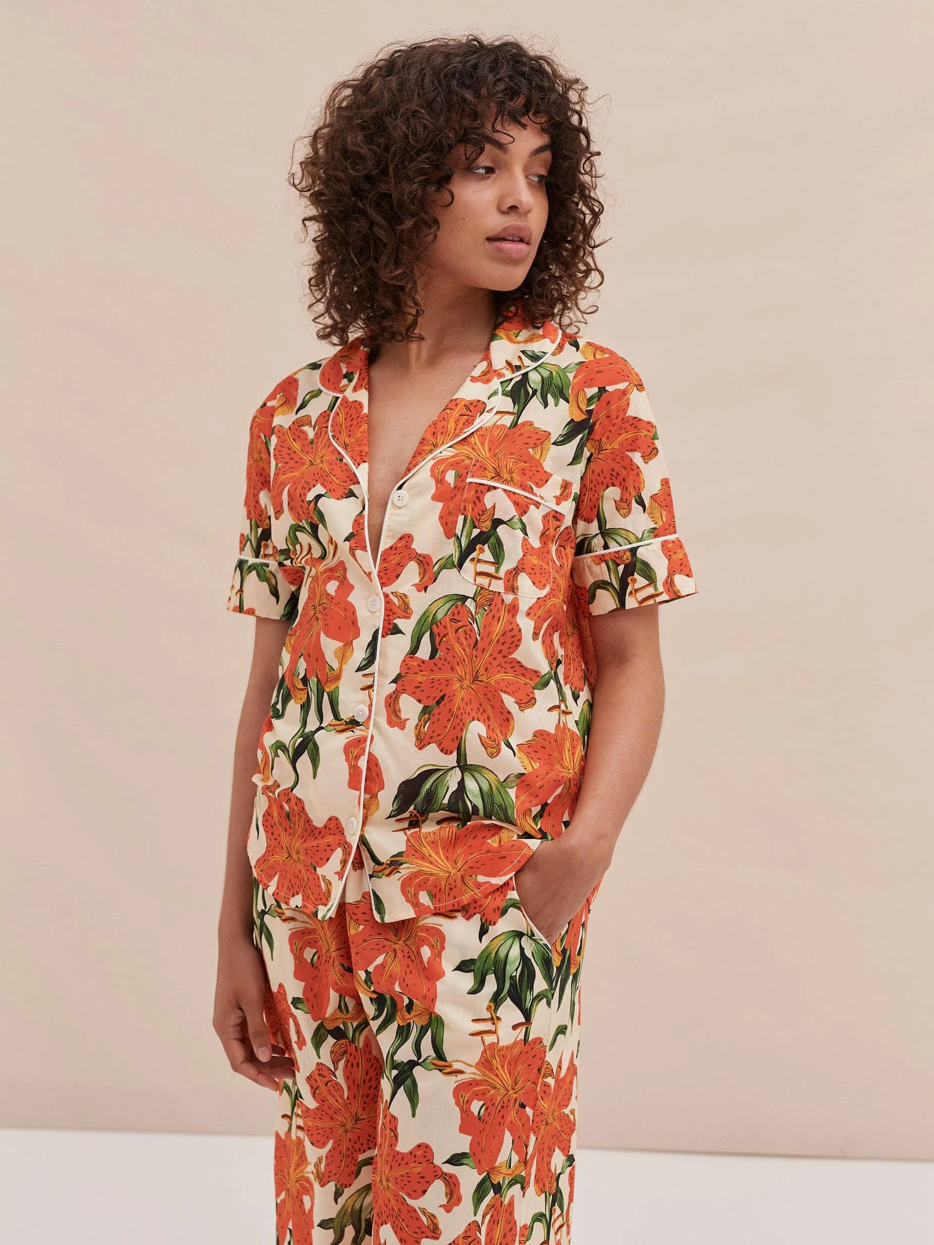 Short sleeve and wide leg trouser set lilium orange cream