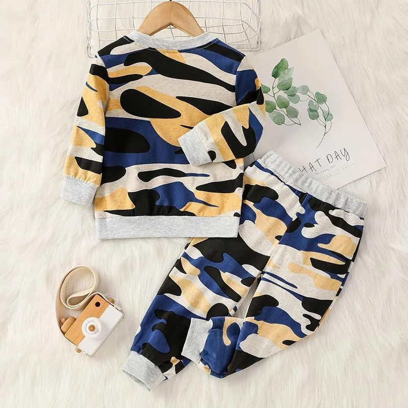 trendy kids wholesale clothing Toddler Boy Camouflage Print Letter Pattern Sweater & Pants Wholesale Children's Clothing